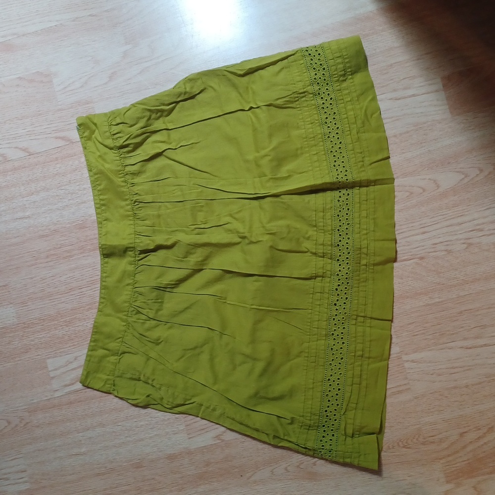 Green Loft skirt